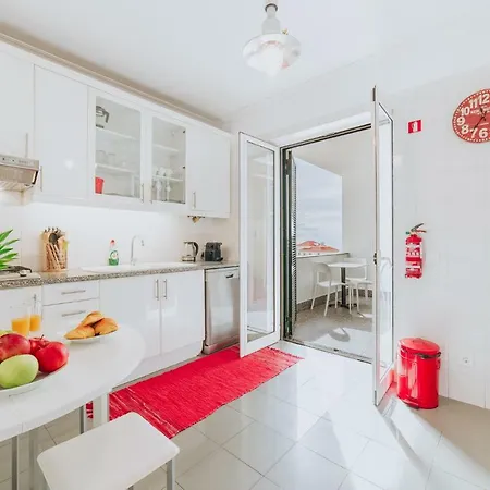 شقة Old Town Bay View 3.1 *